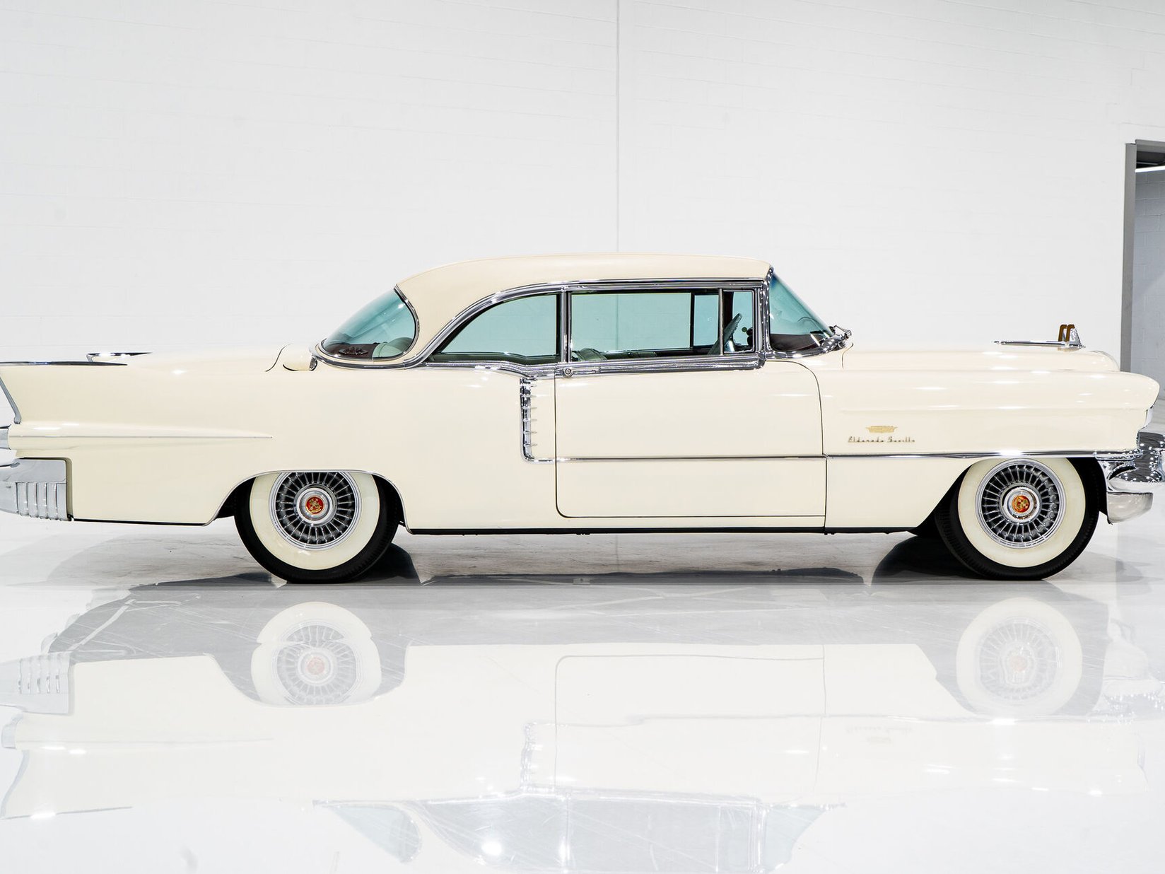 Cadillac Eldorado Seville With Factory A/C | PRIX EN USD 1956 Blanc Montréal - photo #30