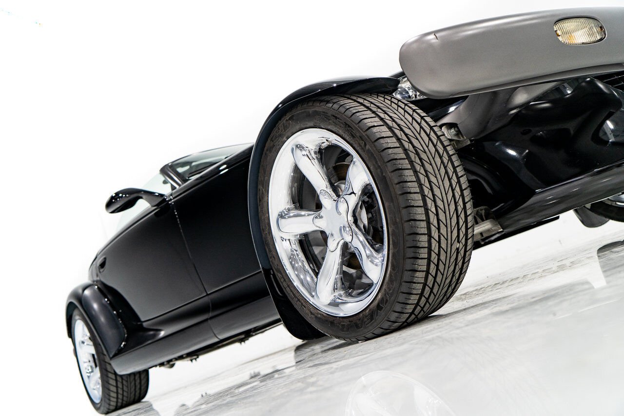 1999 Plymouth Prowler Desirable Black Colour with only 7,611KM (4756mi) from new **PRICE IN USD** Black Montreal - photo #2