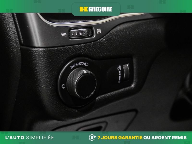 2022 Jeep Cherokee Black Blainville - photo #18