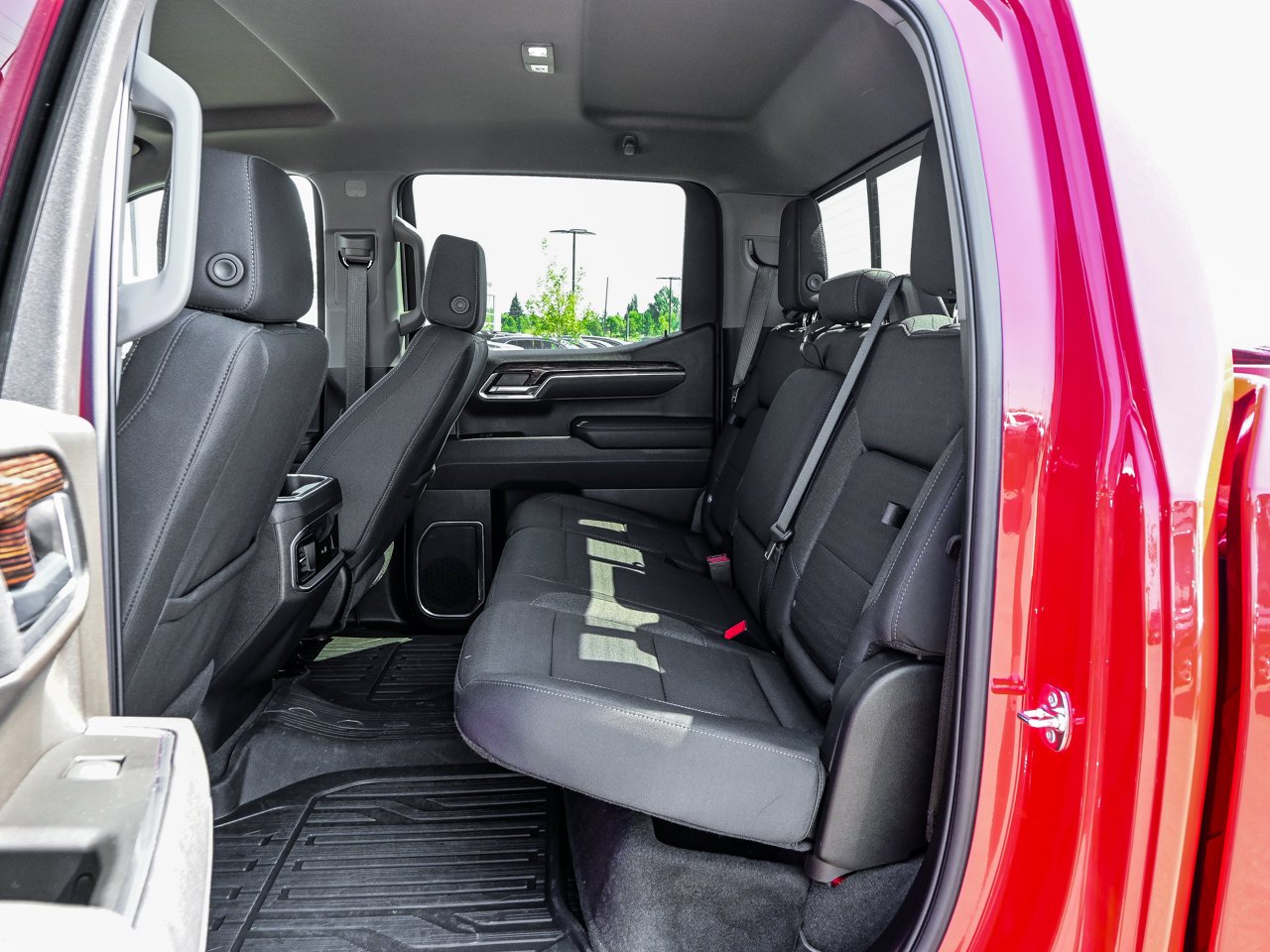 2025 GMC Sierra 1500 4WD Crew Cab 147 Elevation Red Sherwood Park - photo #30