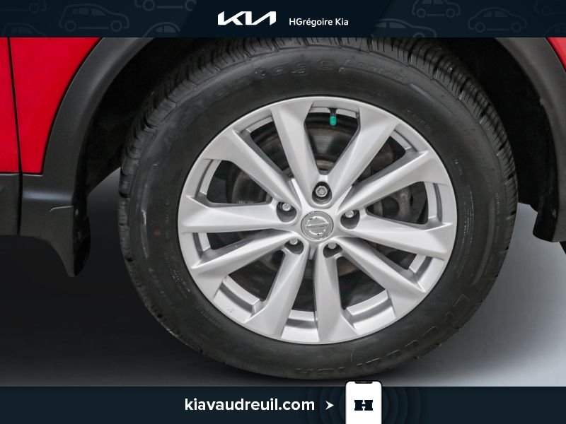 2017 Nissan Qashqai Red Laval - photo #26