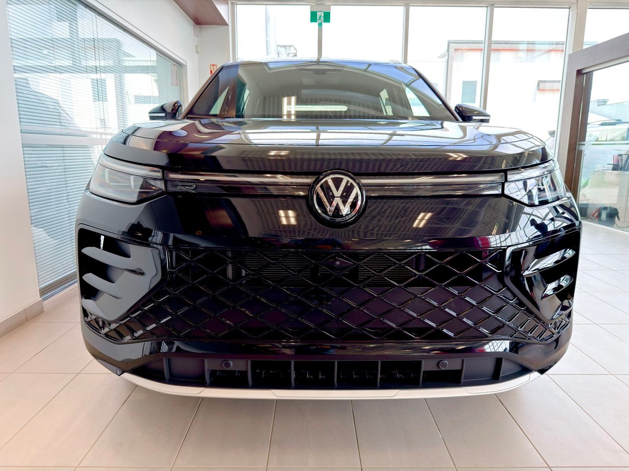 Volkswagen Tiguan 2026 Noir Notre-Dame-des-Prairies - photo #5