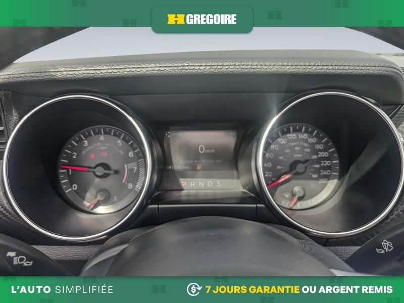 2021 Ford Mustang White Saint-Eustache - photo #16