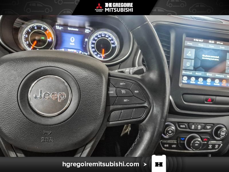 Jeep Cherokee 2019 Gris Laval - photo #19