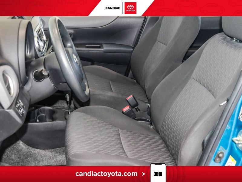 2014 Toyota Yaris Green Blainville - photo #18