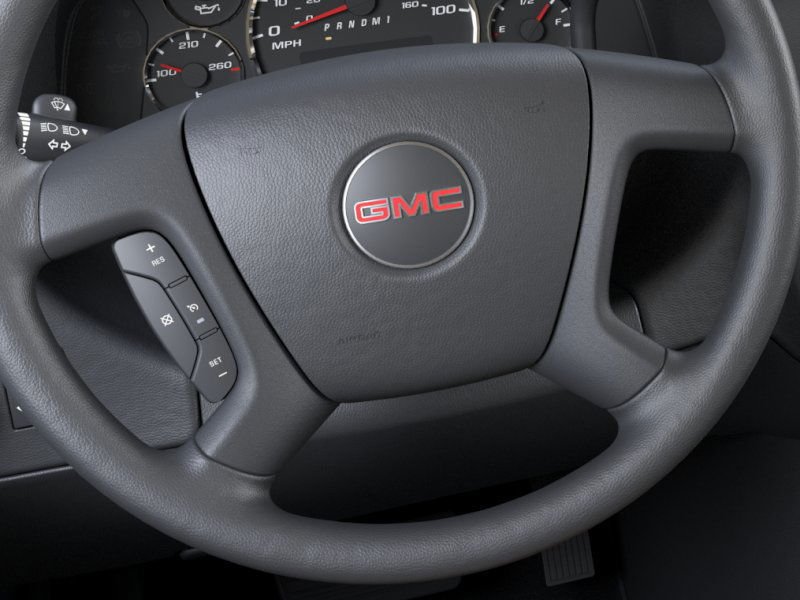 2024 GMC Savana Cargo Van Onyx Black Saint-Eustache - photo #18