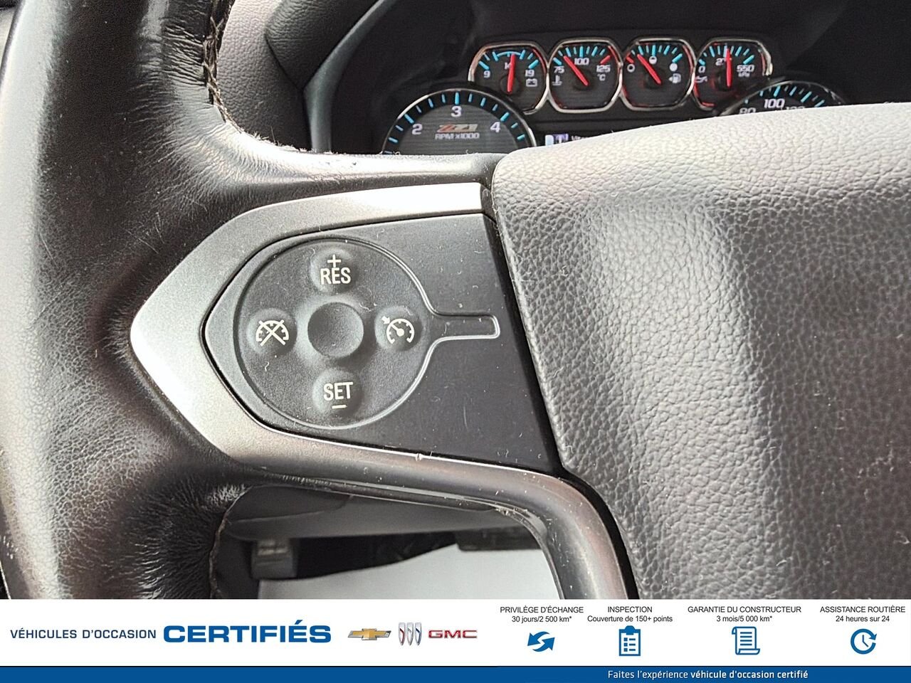 CHEVROLET SILVERADO LT cabine multiplace 153 po 4RM avec 2LT 2018 Noir Montmagny - photo #10