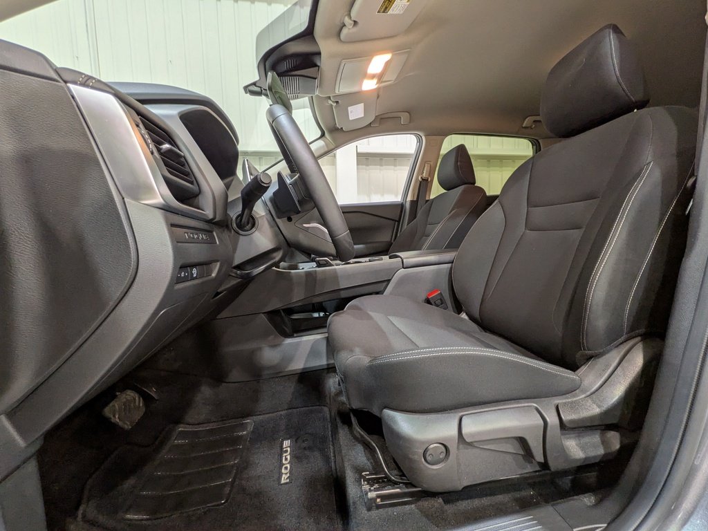 2024 Nissan Rogue AWD S Grey Val-David - photo #1