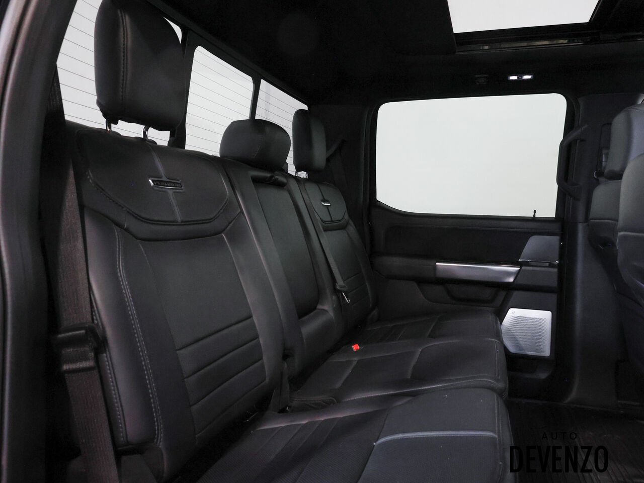 Ford Super Duty F-250 SRW 2025 Noir Saint-Eustache - photo #8