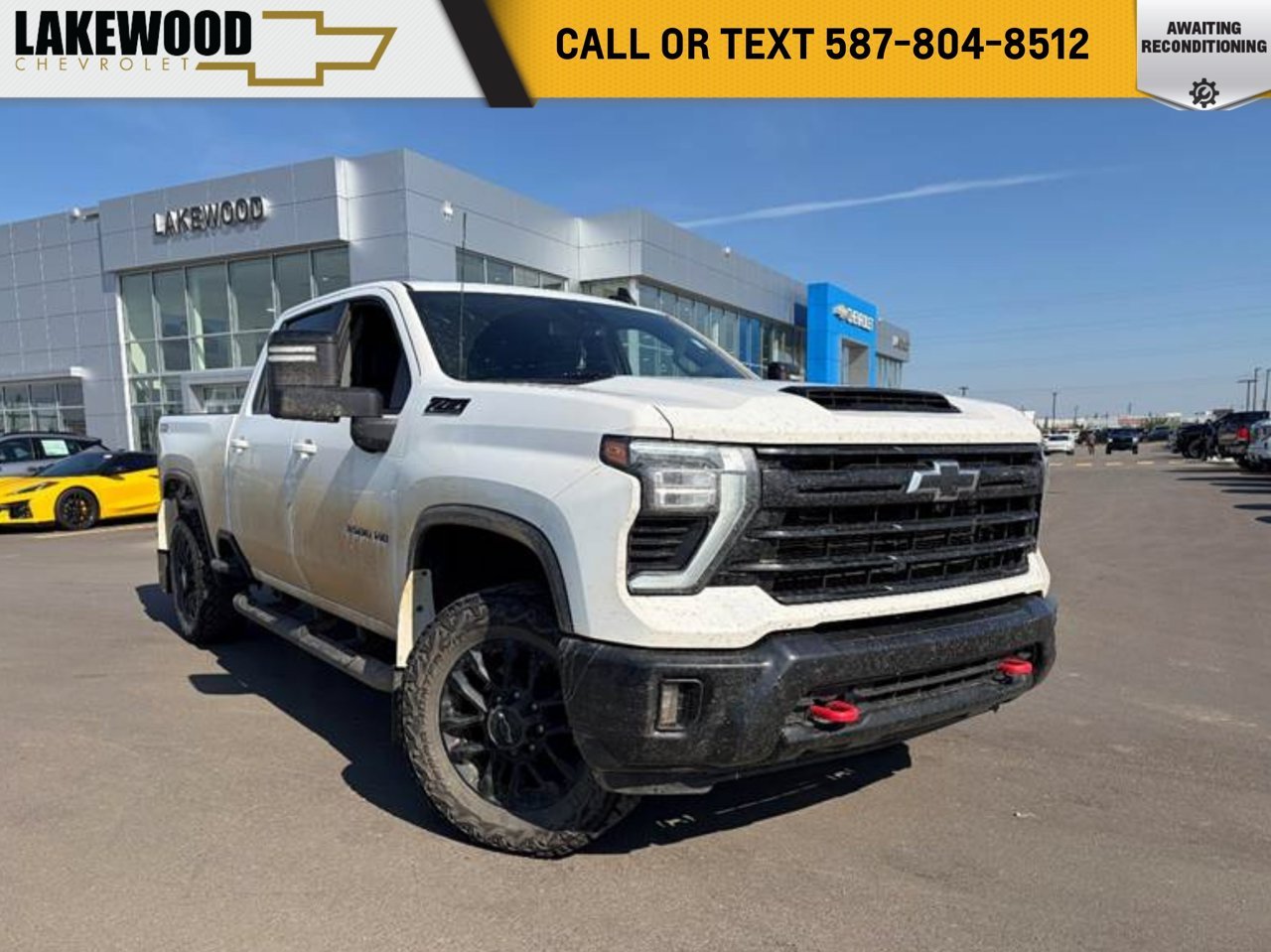 2025 Chevrolet Silverado 3500HD 4WD Crew Cab 159 LT White Sherwood Park - photo #0