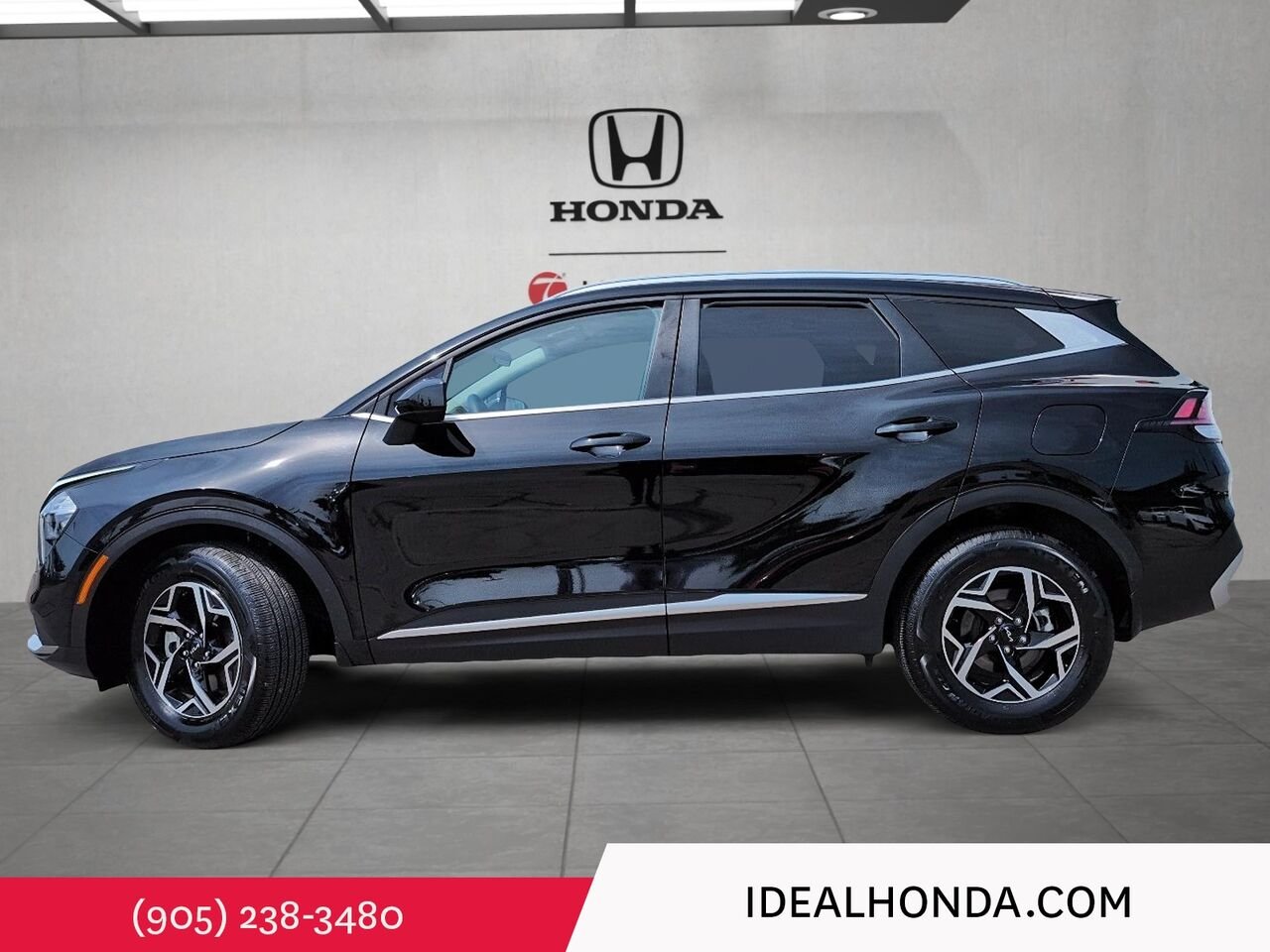 2023 Kia Sportage Black Mississauga - photo #5
