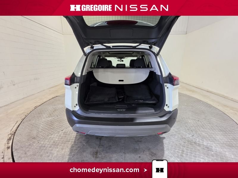 Nissan Rogue 2021 Blanc Laval - photo #29