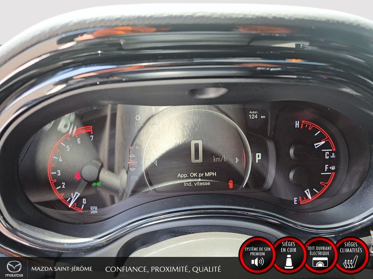 2025 Dodge Durango R/T | BLACK TOP | GROUPE REMORQUAGE | TOIT OUVRANT | White Saint-Jérôme - photo #17
