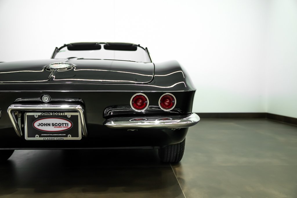 Chevrolet Corvette 1962 Noir Montréal - photo #9