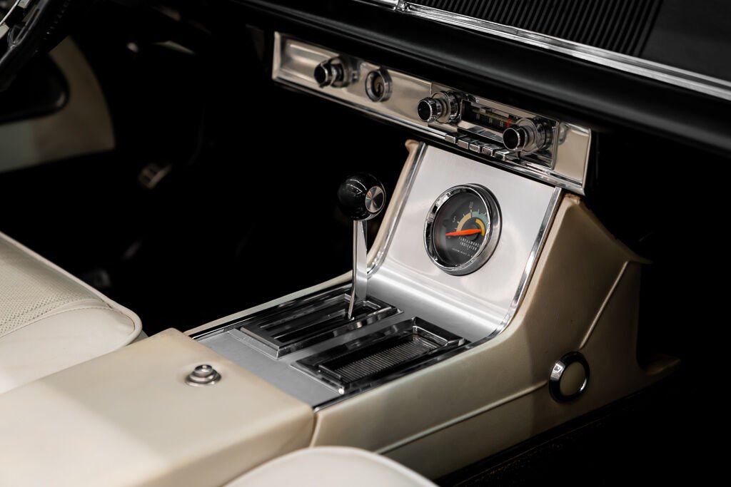 1964 Chrysler 300 K | *PRICE IN USD* - CAR IN MILES Black Kirkland - photo #33