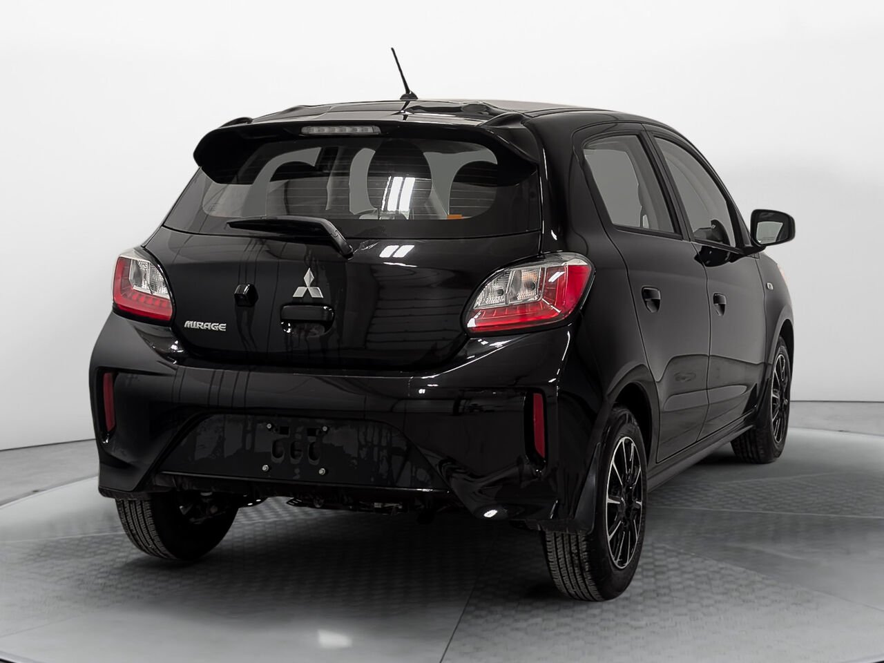2024 Mitsubishi MIRAGE ES Sièges chauffants A/C Cruise Black Sherbrooke - photo #3