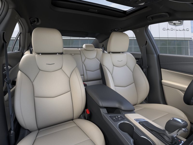 CADILLAC CT4 CT4 SEDAN 2.0L TURBO PREMIUM LUXURY AWD (1SD) 2026 Blanc sommet Laval - photo #5