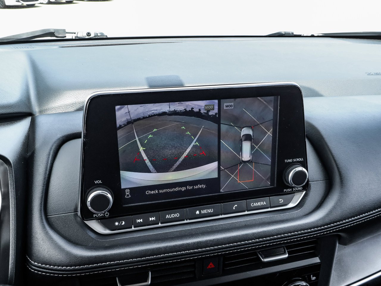 2024 Nissan Rogue AWD SV Moonroof White Sherwood Park - photo #27