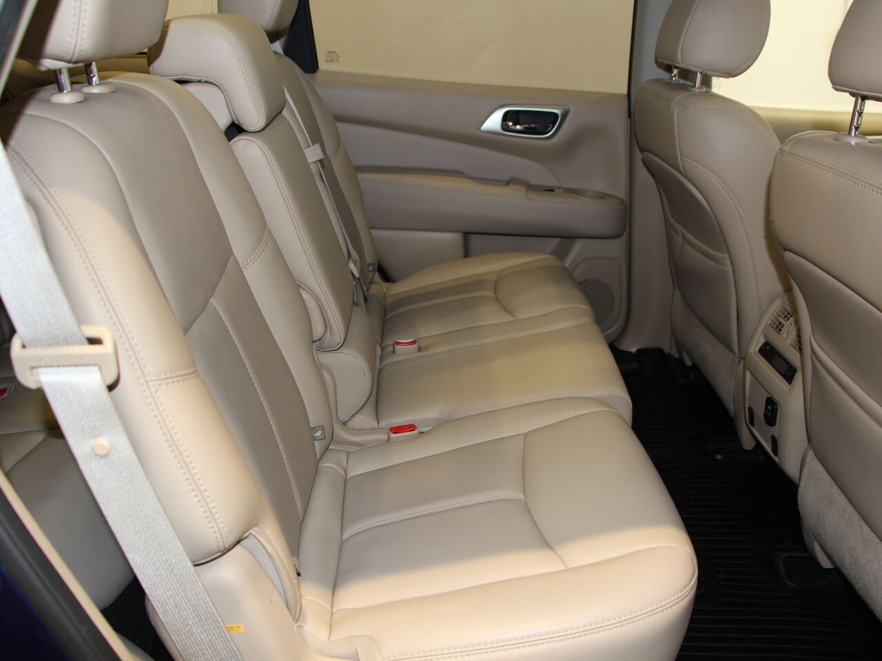 2017 Nissan Pathfinder PATHFINDER SL Blue Châteauguay - photo #5