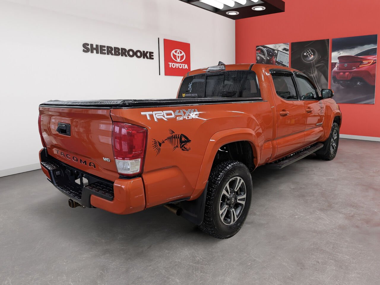 Toyota Tacoma TRD SPORT/SIÈGES CHAUFFANTS/VOLANT CHAUFFANT/AC BIZONE/CAMÉRA DE RECUL/ 2017 Orange Sherbrooke - photo #3