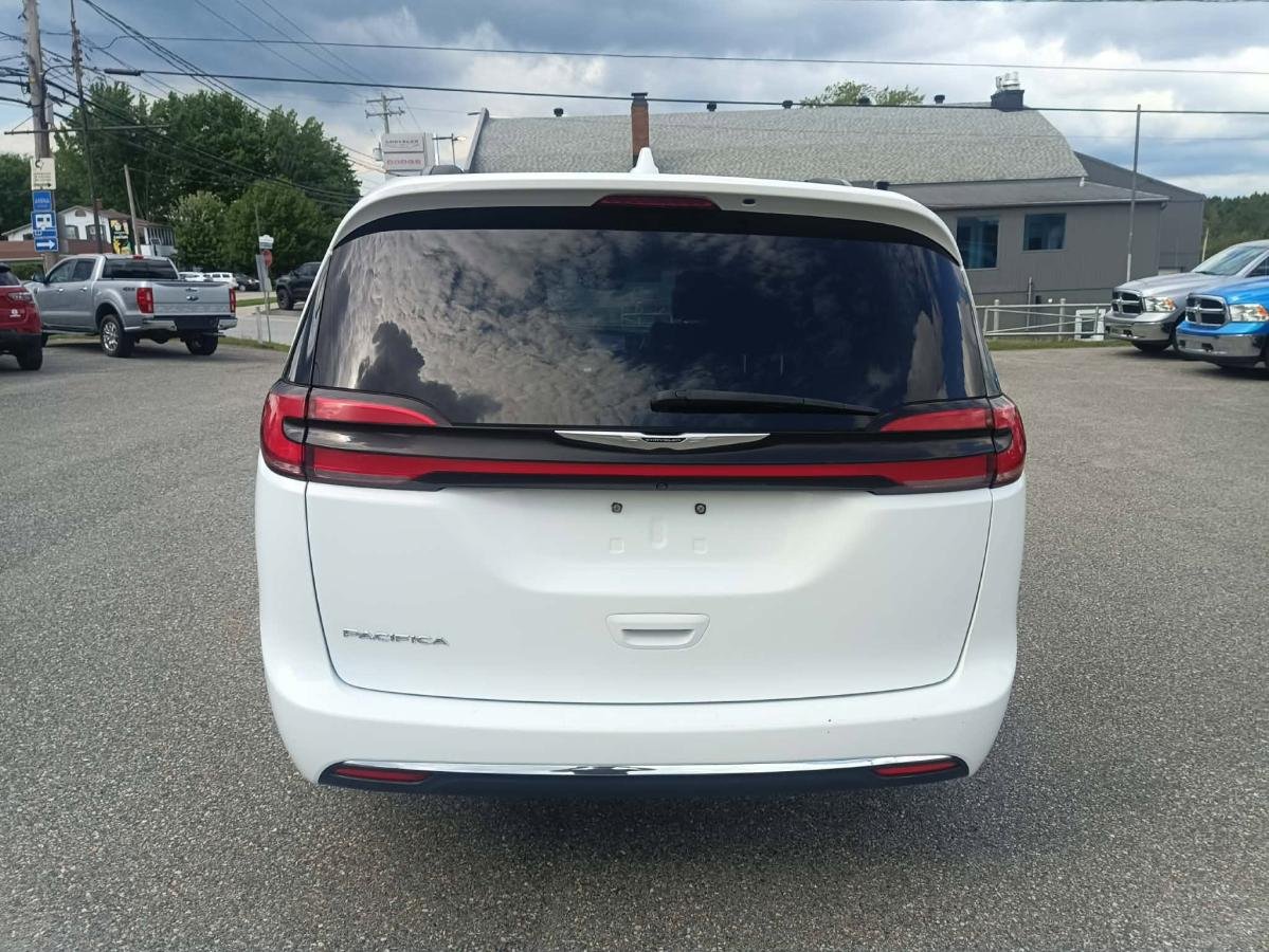Chrysler Pacifica 2022 Blanc Lac Mégantic - photo #6