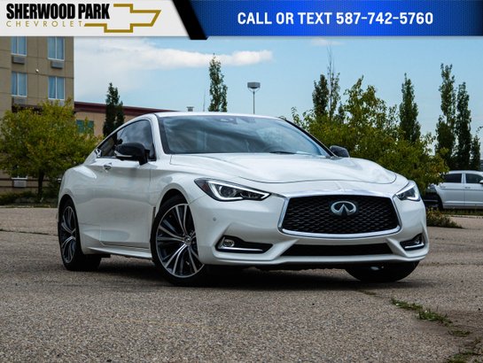 2017 INFINITI Q60 2017 White
