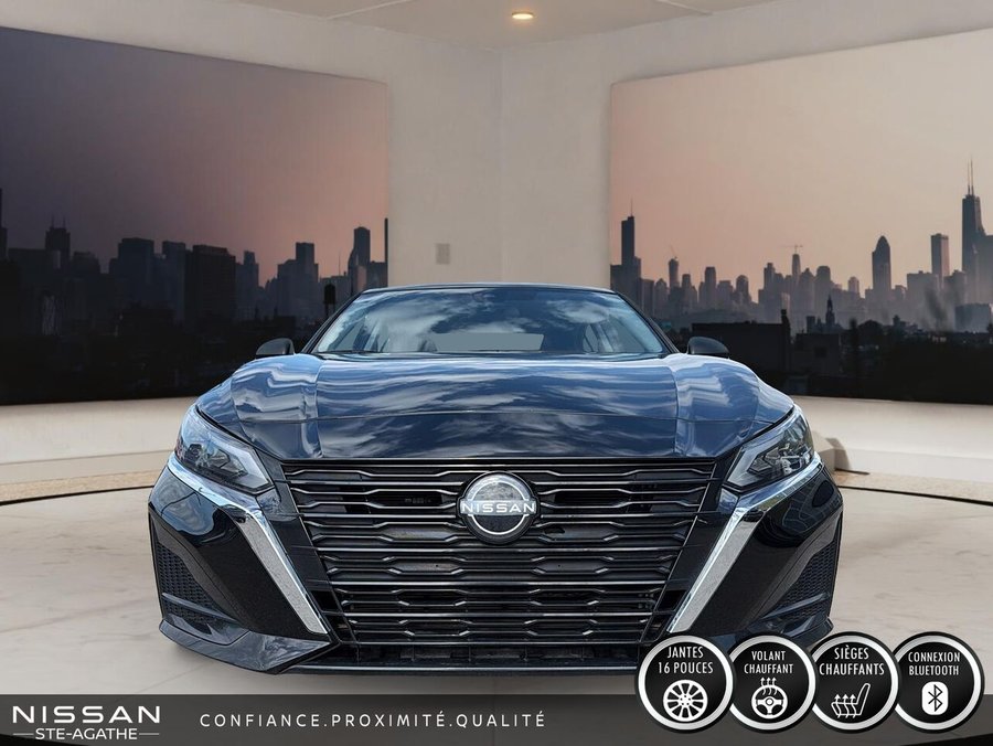 Nissan Altima AWD | DÉRAREUR À DISTANCE | CARPLAY | UN SEUL PROPRIÉTAIRE 2025 Noir