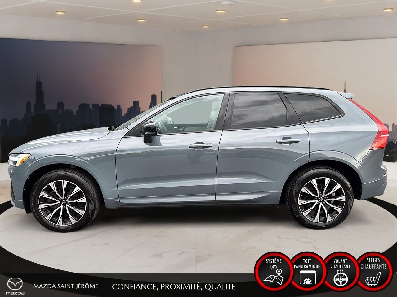 Volvo XC60 B5 PLUS DARK THEME | AWD | CAMÉRA 360 | TOIT PANO | 2024 Gris Saint-Jérôme - photo #9