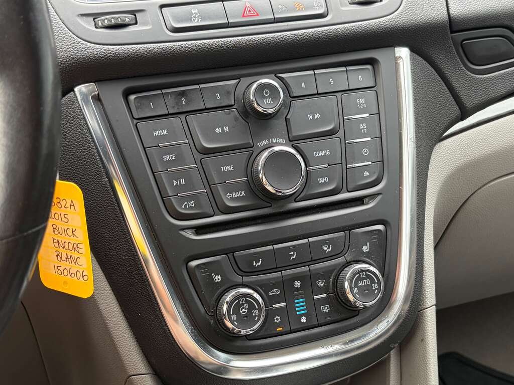2015 Buick Encore White Gatineau - photo #15