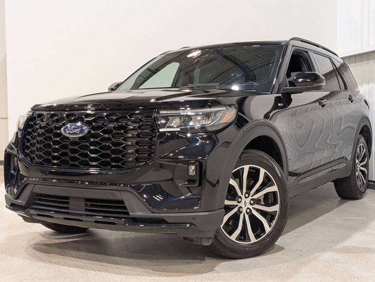 2025 Ford Explorer Black