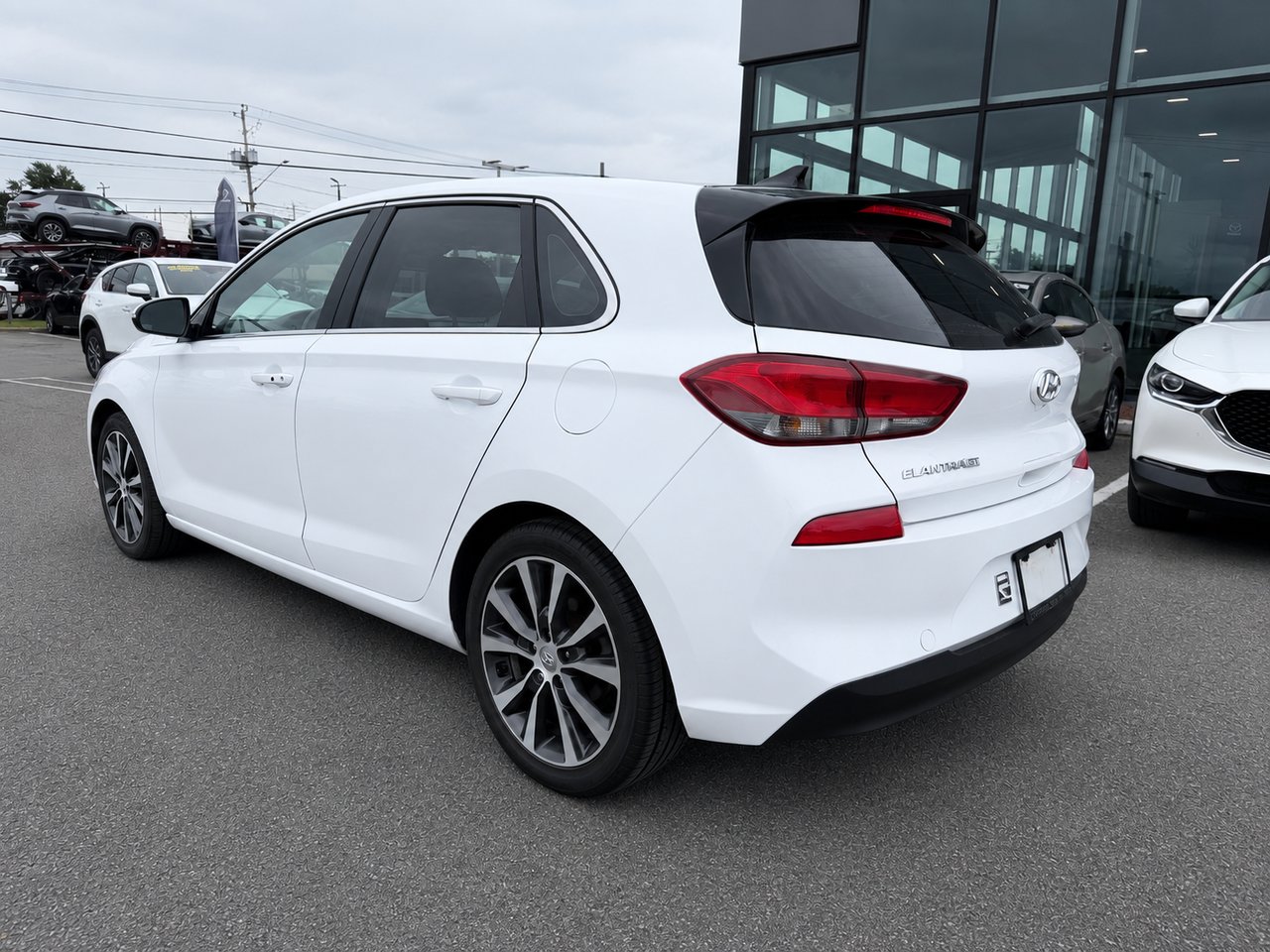 2020 HYUNDAI ELANTRA GT Luxury White Châteauguay - photo #5