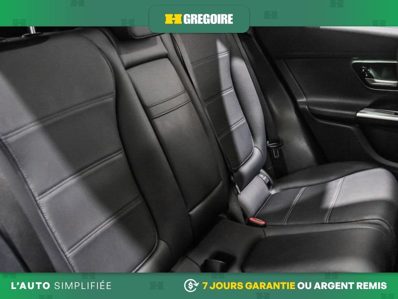 2023 Mercedes Benz GLC Grey Saint-Eustache - photo #27