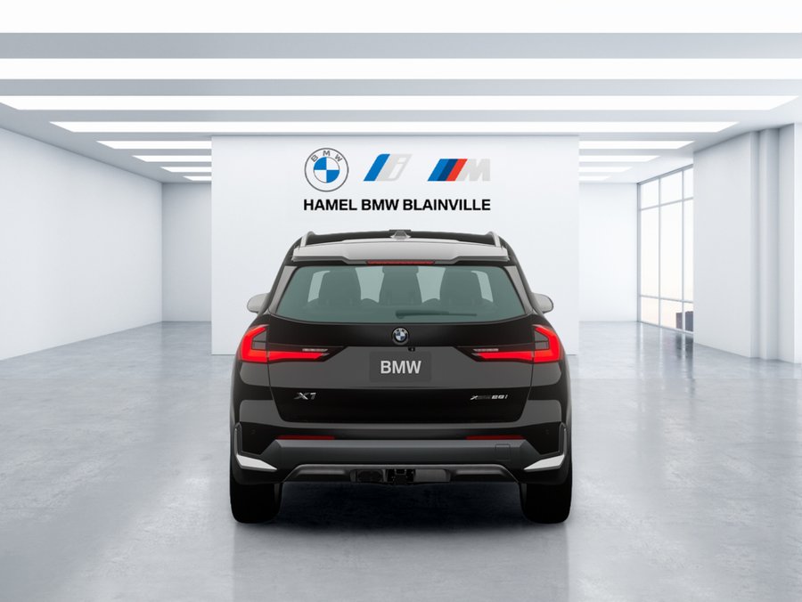 BMW X1 2026 2026 Noir saphir métallisé