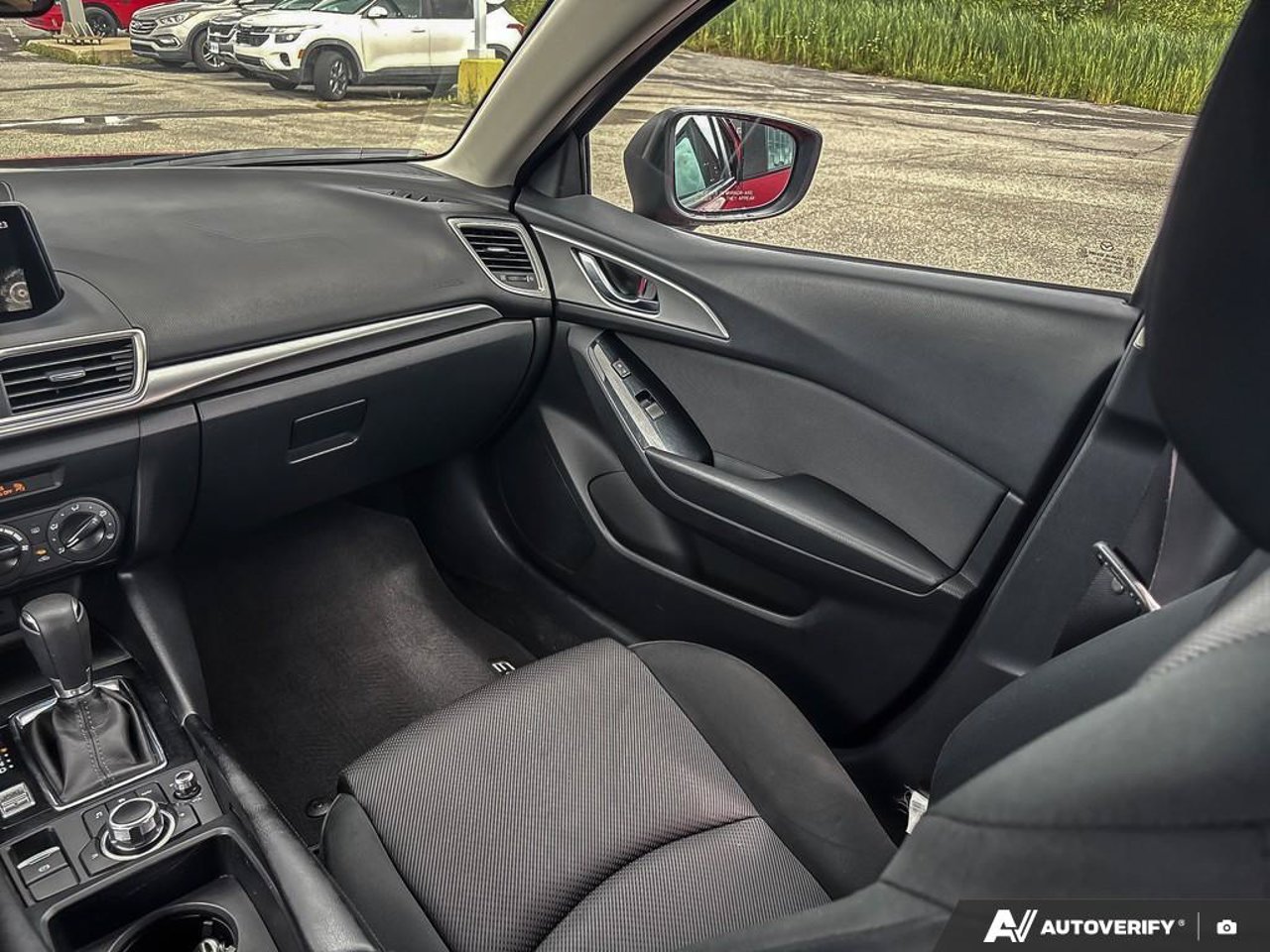2017 Mazda Mazda3 JM1BN1K79H1121688 Red Mirabel - photo #28