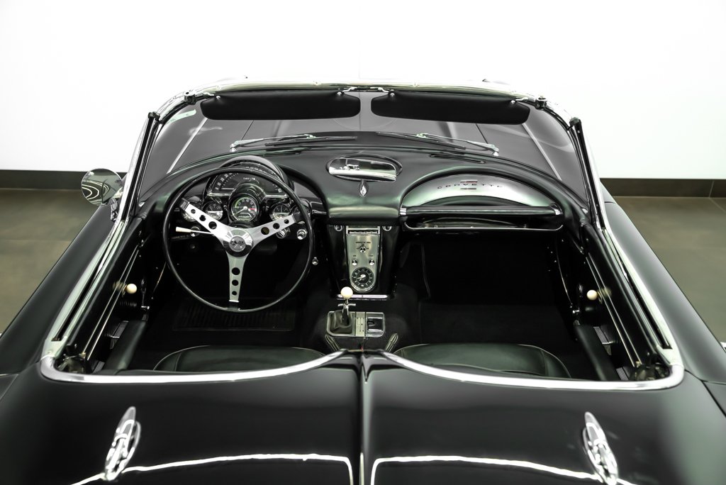 Chevrolet Corvette 1962 Noir Montréal - photo #13