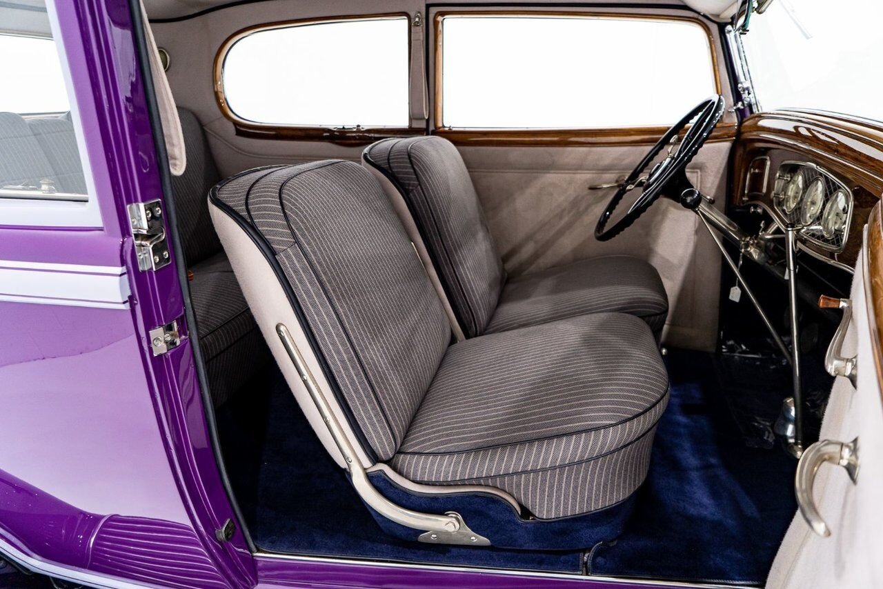 1933 Lincoln KB Victoria Coupe One Of 18 Built, And The Only Known Surviving **PRICE IN USD** Purple Montreal - photo #11