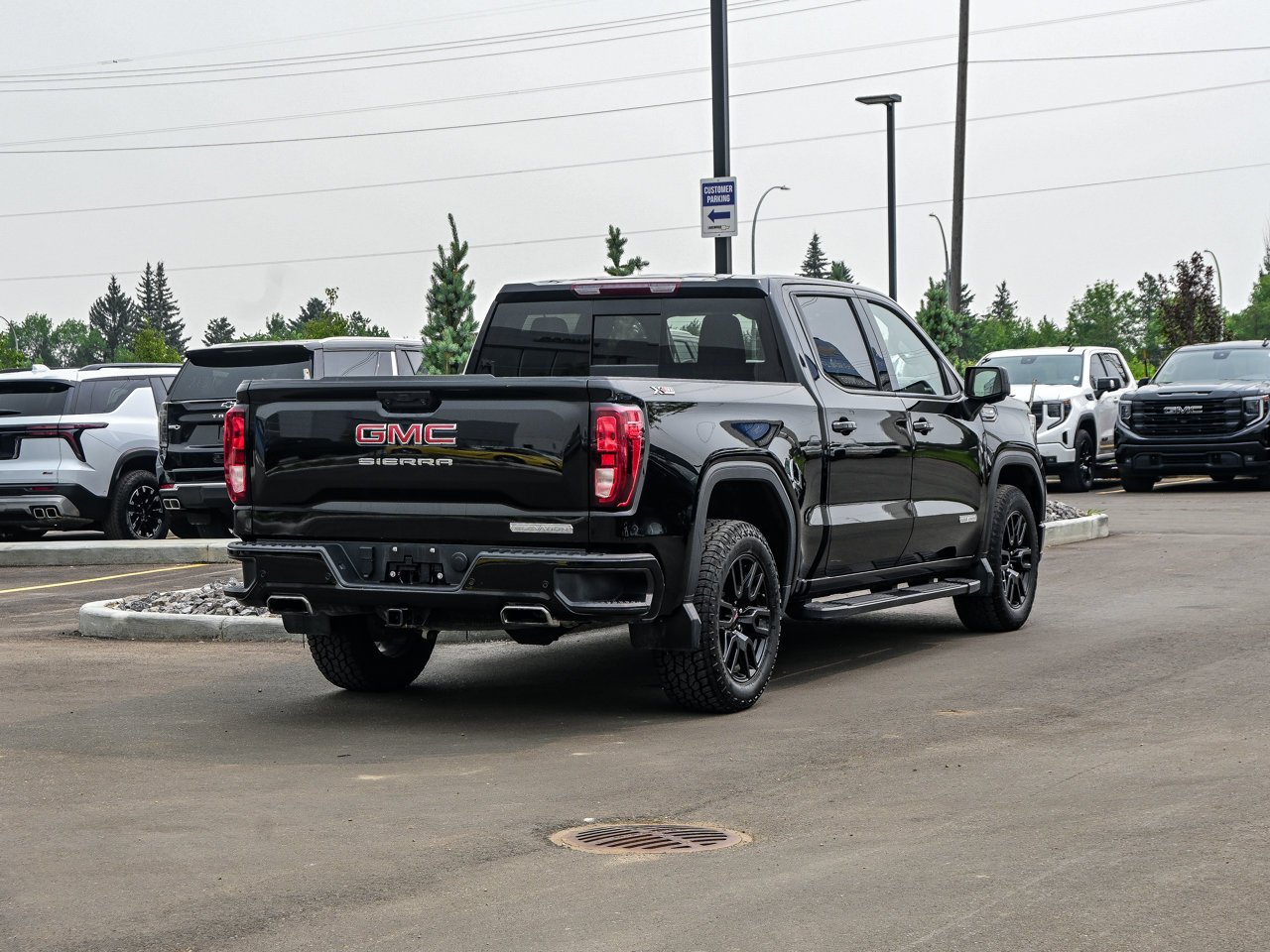 2024 GMC Sierra 1500 4WD Crew Cab 147 Elevation Black Sherwood Park - photo #12