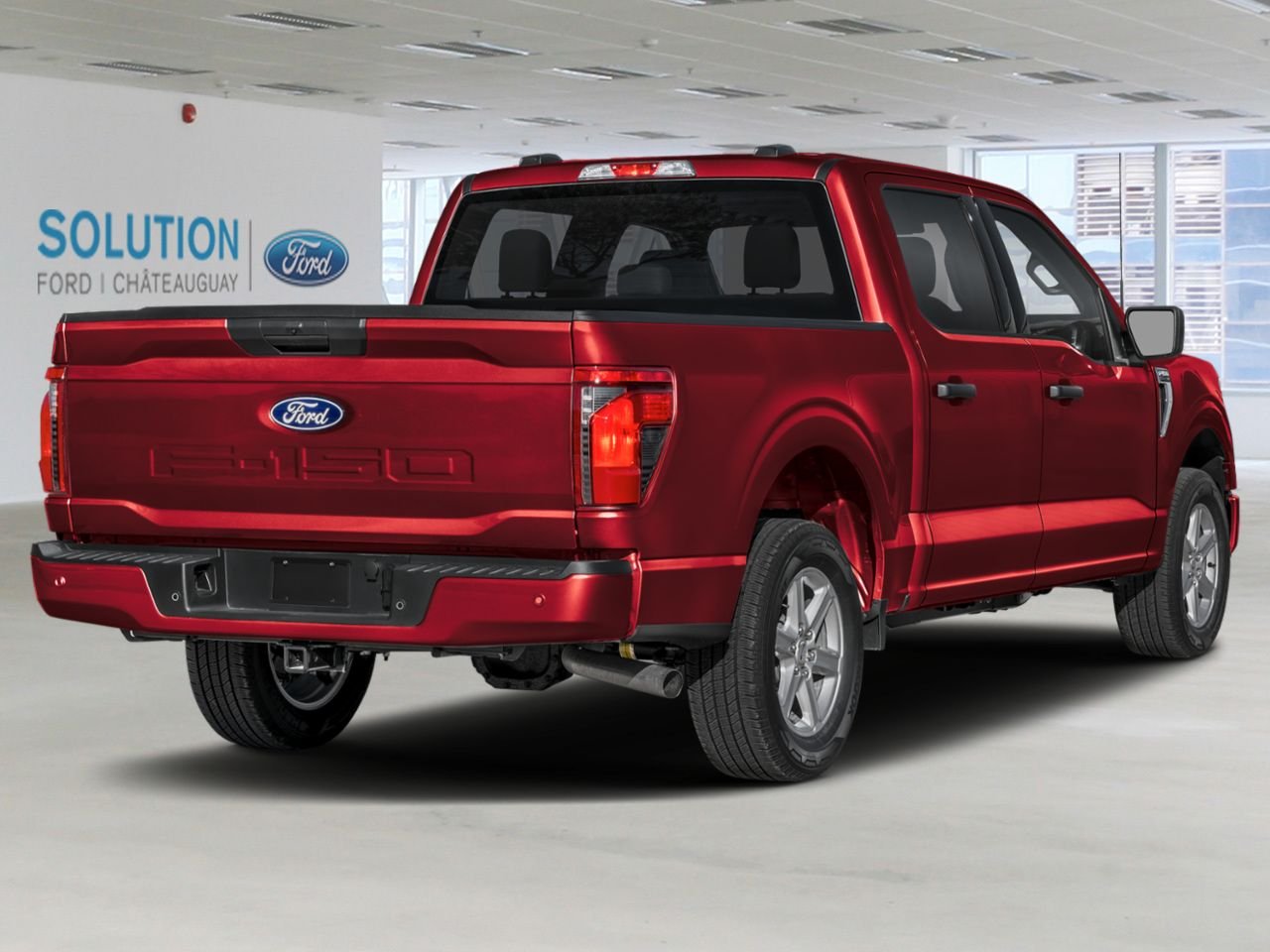 Ford F-150 XLT CABINE SUPERCREW 4RM CAISSE DE 6,5 PI 2026 Rouge rubis métallisé teinté verni Châteauguay - photo #1