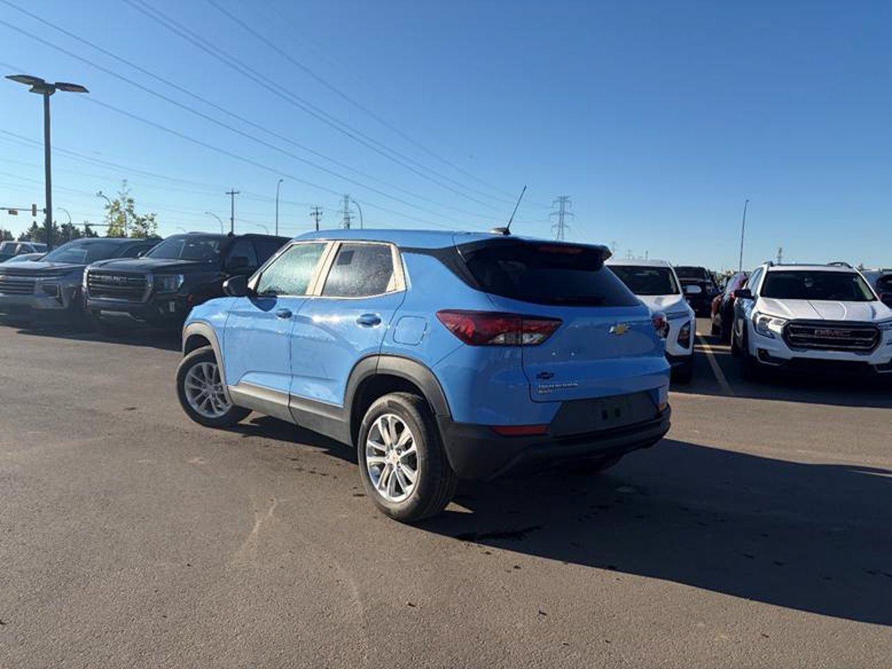 2024 Chevrolet Trailblazer AWD 4dr LS Blue Sherwood Park - photo #3