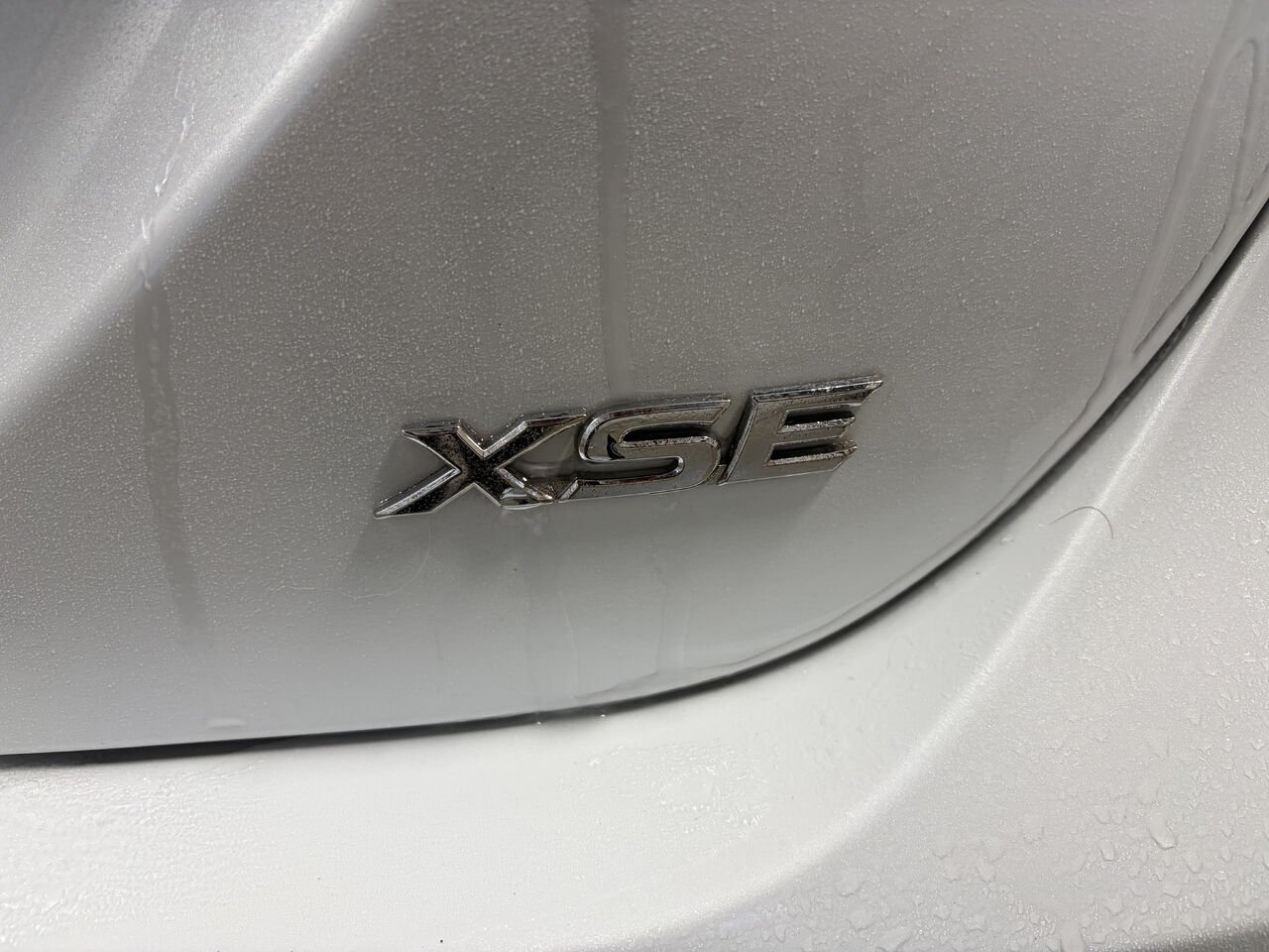 Toyota Camry XSE/TOIT PANORAMIQUE OUVRANT/SIÈGES CHAUFFANTS/AC BIZONE/ 2020 Blanc Sherbrooke - photo #3