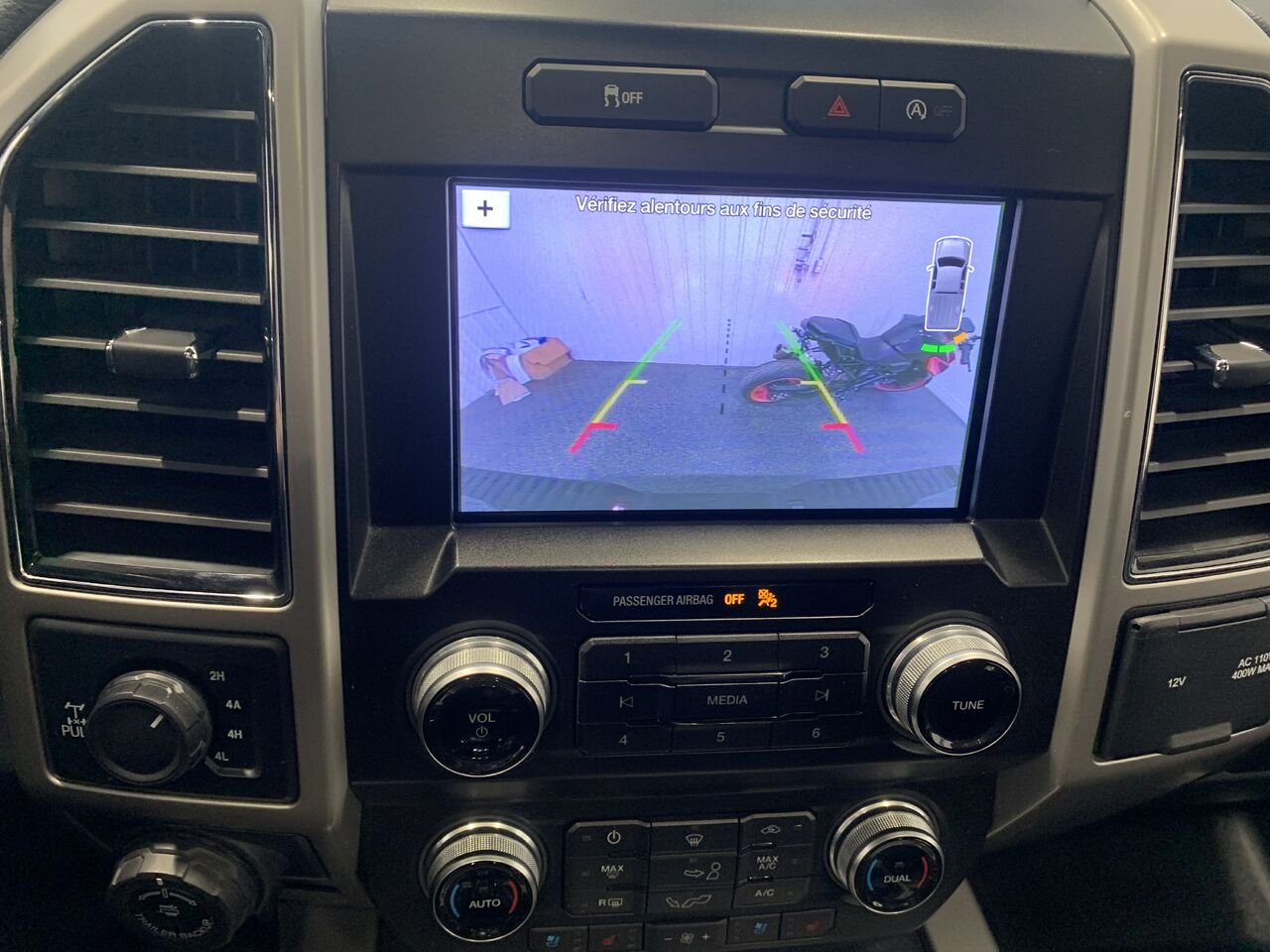Ford F-150 SUPERCREW LARIAT F150 LARIAT CREW CAB 2019 Noir Châteauguay - photo #32