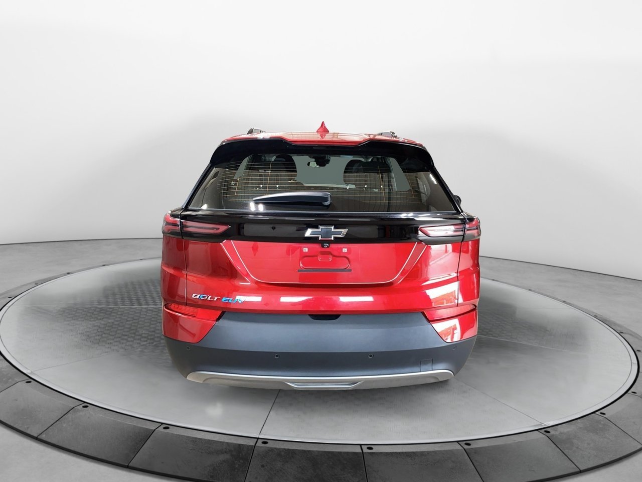 2022 Chevrolet Bolt EUV VIN 1G1FY6S03N4109645 Red Baie-Comeau - photo #2