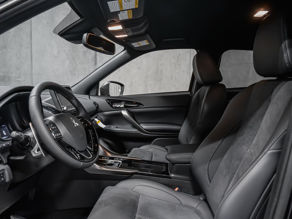 Mitsubishi Eclipse Cross NOIR 2026 Blanc diamant Montréal - photo #15