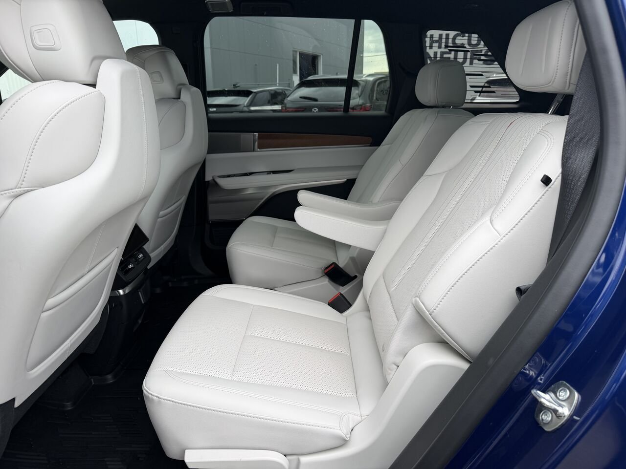 Cadillac VISTIQ Sport AWD FINANCEMENT À PARTIR 3.99% 2026 Bleu Laval - photo #15