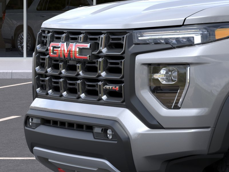 GMC Canyon AT4 cabine multiplace 4RM 2026 Argent métallisé Ottawa & Gatineau - photo #12