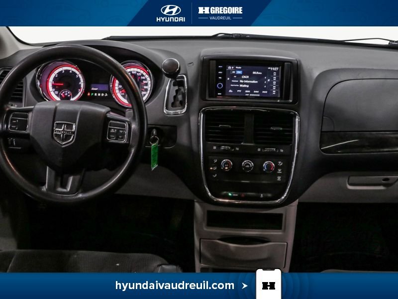 Dodge GR Caravan 2018 Noir Laval - photo #25