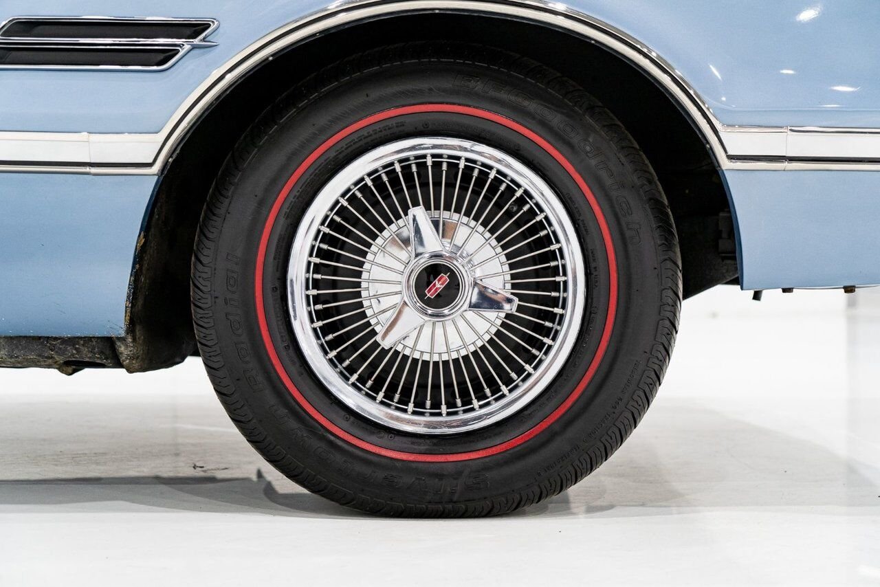 1966 Oldsmobile 442 PRIX EN USD | Matching# 400cu.in. 4-Speed Blue Montreal - photo #46