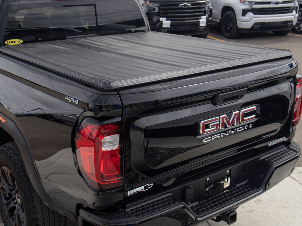 2024 GMC Canyon 4WD Crew Cab Elevation Black Sherwood Park - photo #11