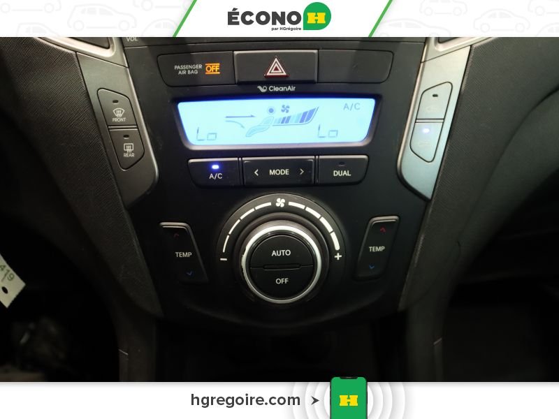 2016 Hyundai Santa Fe White Blainville - photo #17