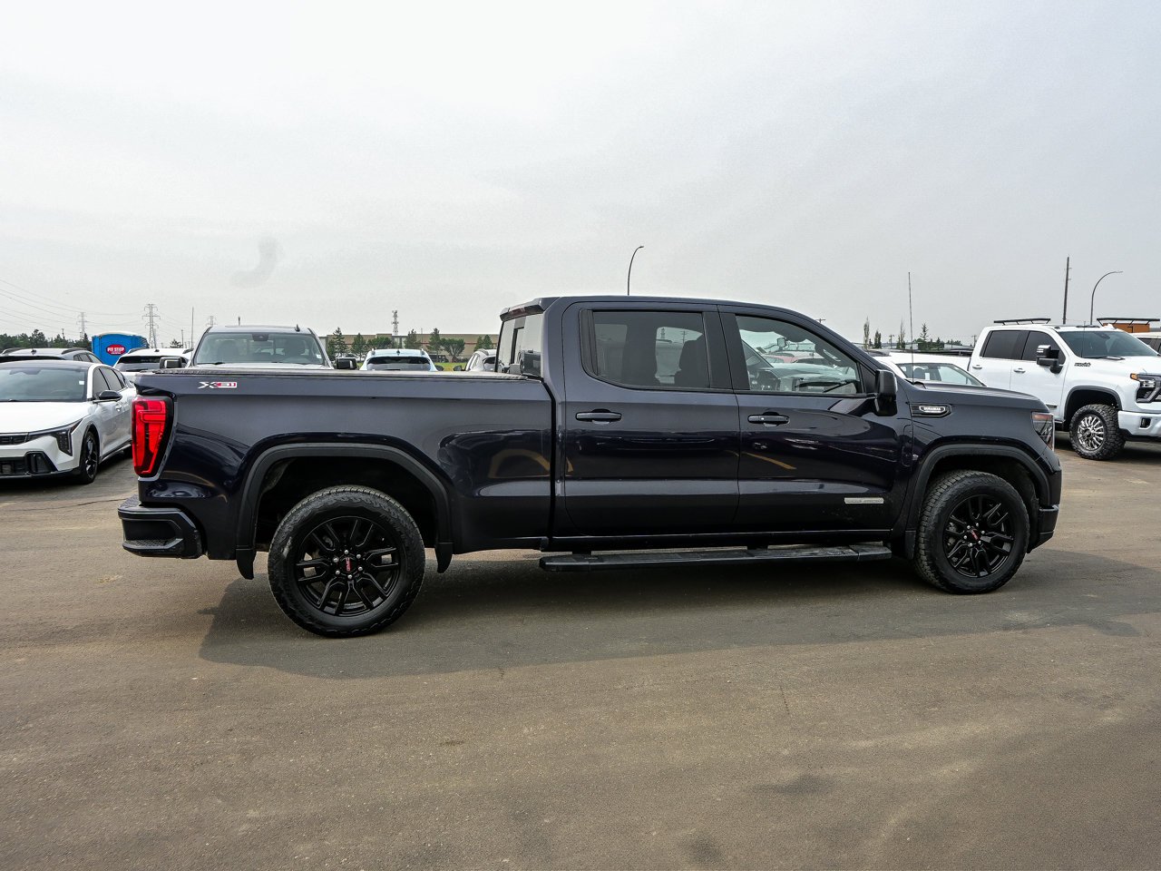 2024 GMC Sierra 1500 4WD Crew Cab 147 Elevation Black Sherwood Park - photo #14
